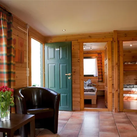 4 Prs Holiday home